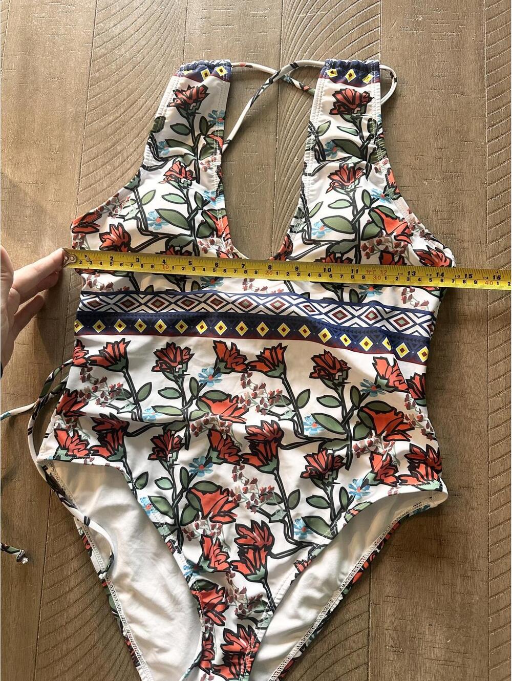 NWT CUPSHE Spring Blossoms Print One-piece Swimsuit Women’s Medium - Picture 8 of 12